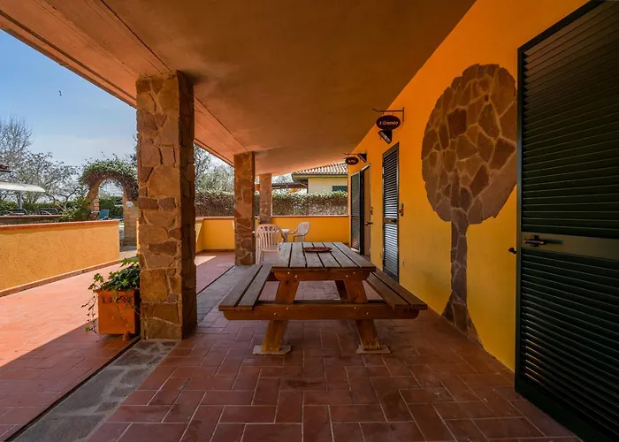 Agriturismo Il Poderino Lantgård *